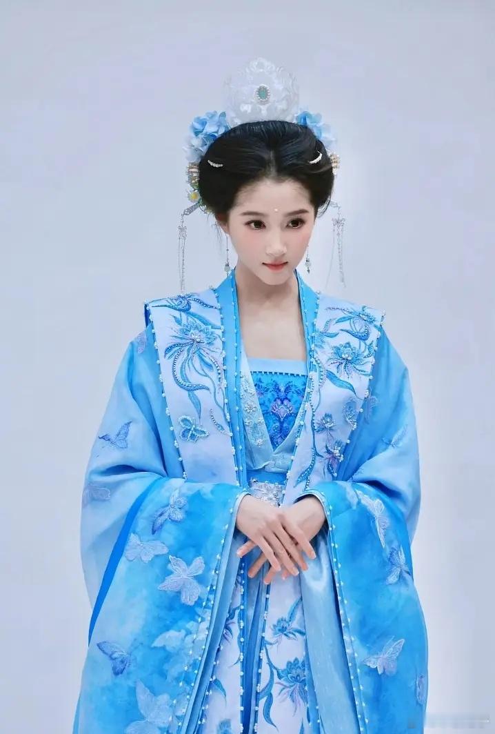 关晓彤真的适合古偶吗