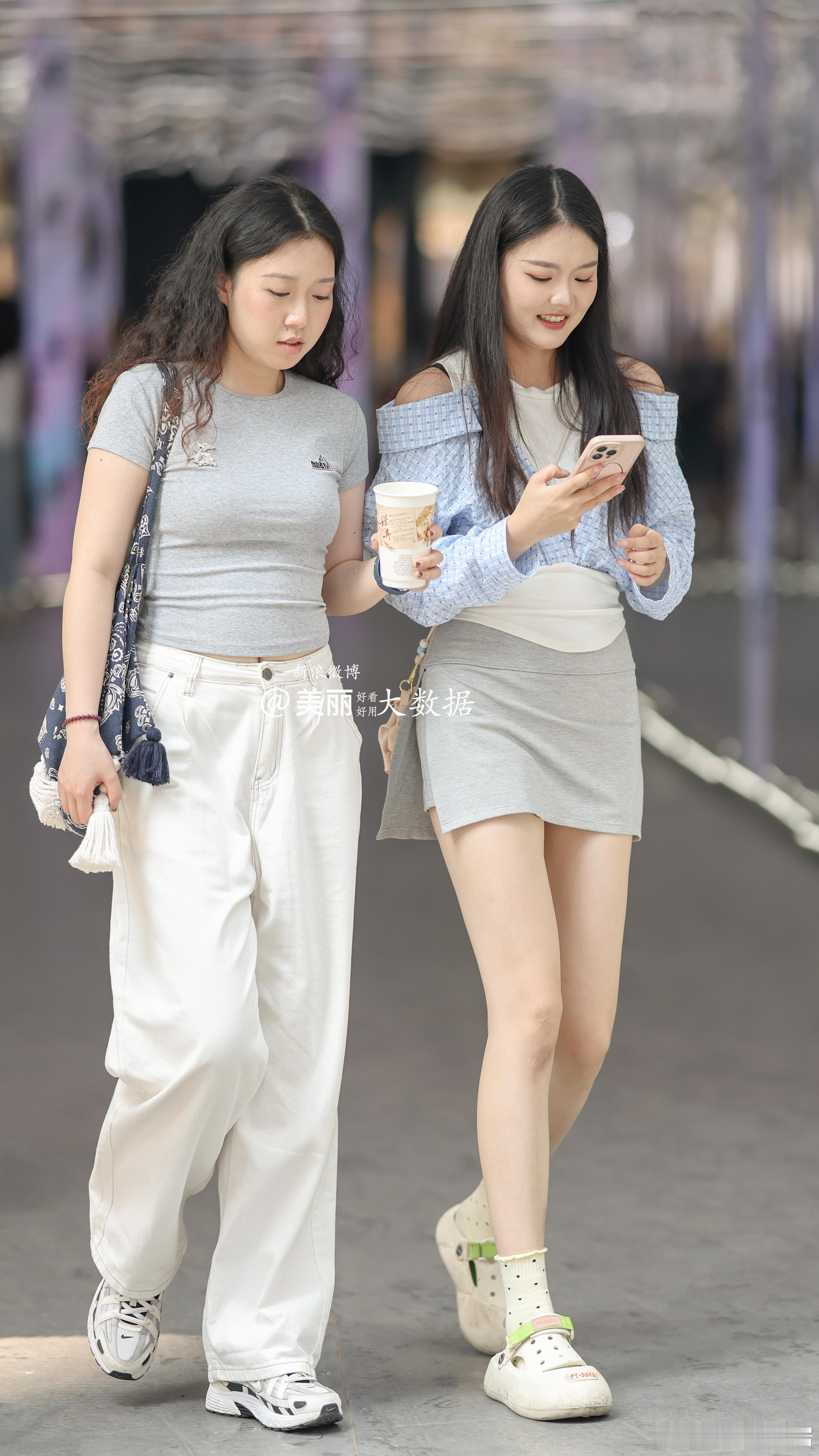街拍的，自然的[抠鼻]​​​