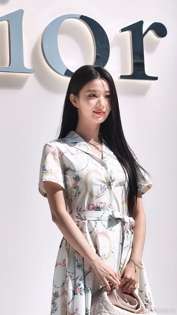 李昀锐王楚然艾米dior线下活动李昀锐王楚然艾米深圳线下活动李昀锐、王楚然、艾