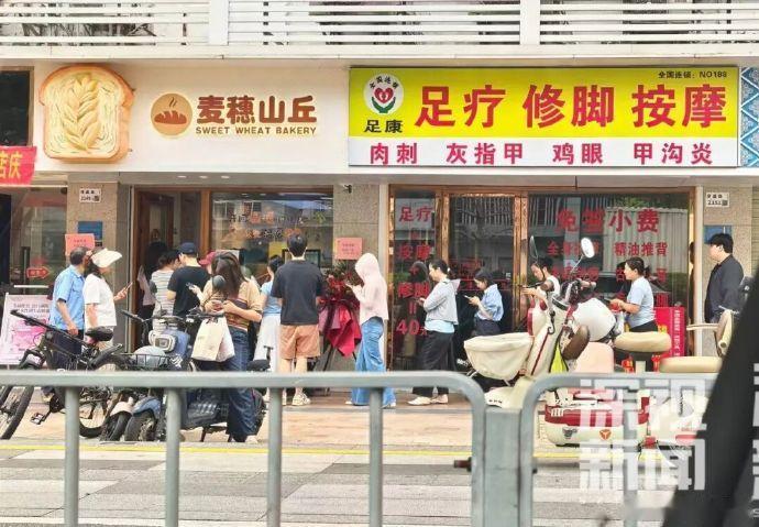 佛山鸡煲老板哭着求别火，深圳面包限购才救活：餐饮真相，扎心了！一边是佛山莫氏鸡
