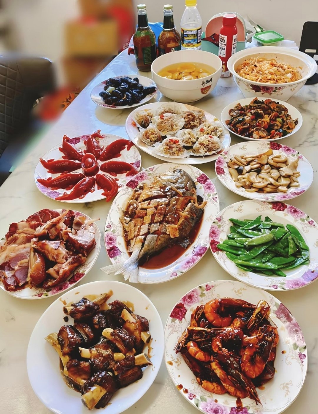 各地网友晒的年夜饭