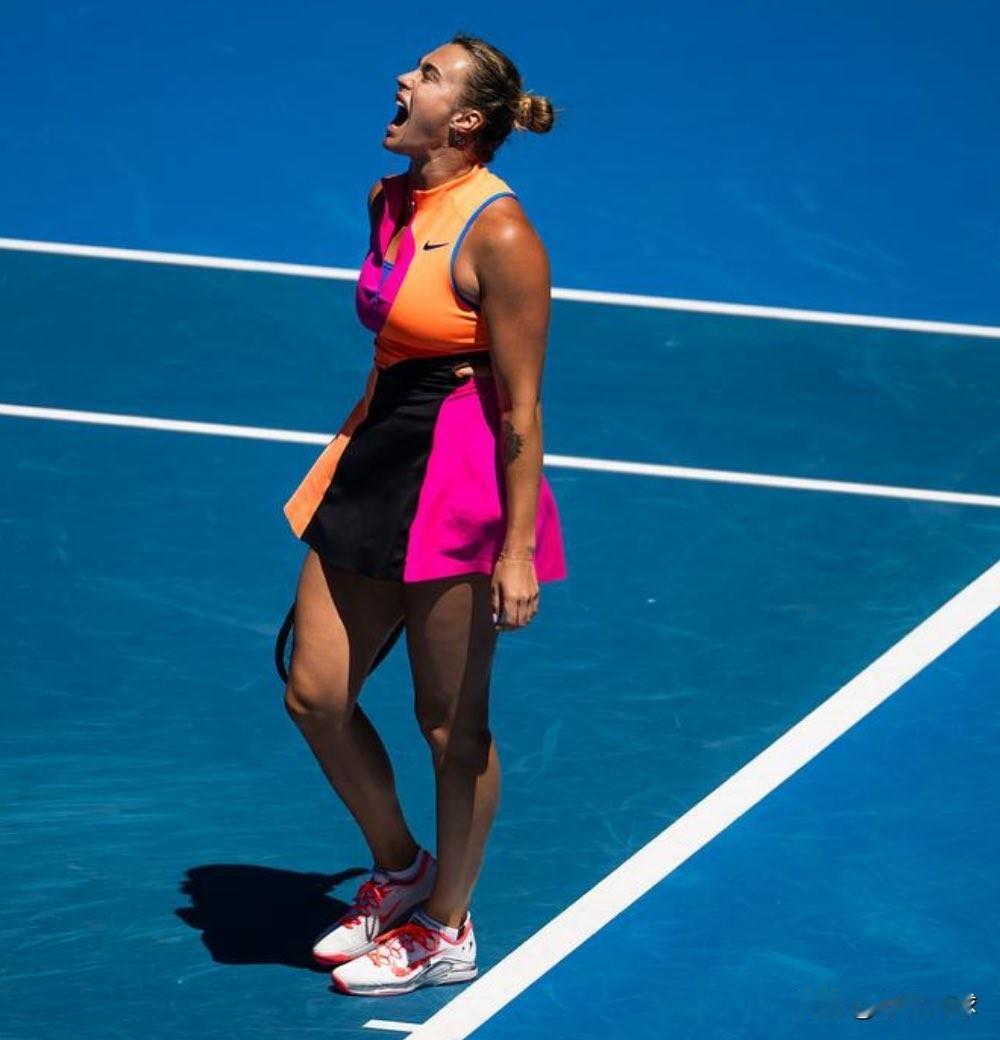 🇧🇾萨巴伦卡6-1/76姆博科🇨🇦连续四年晋级澳网八强个人第15次大