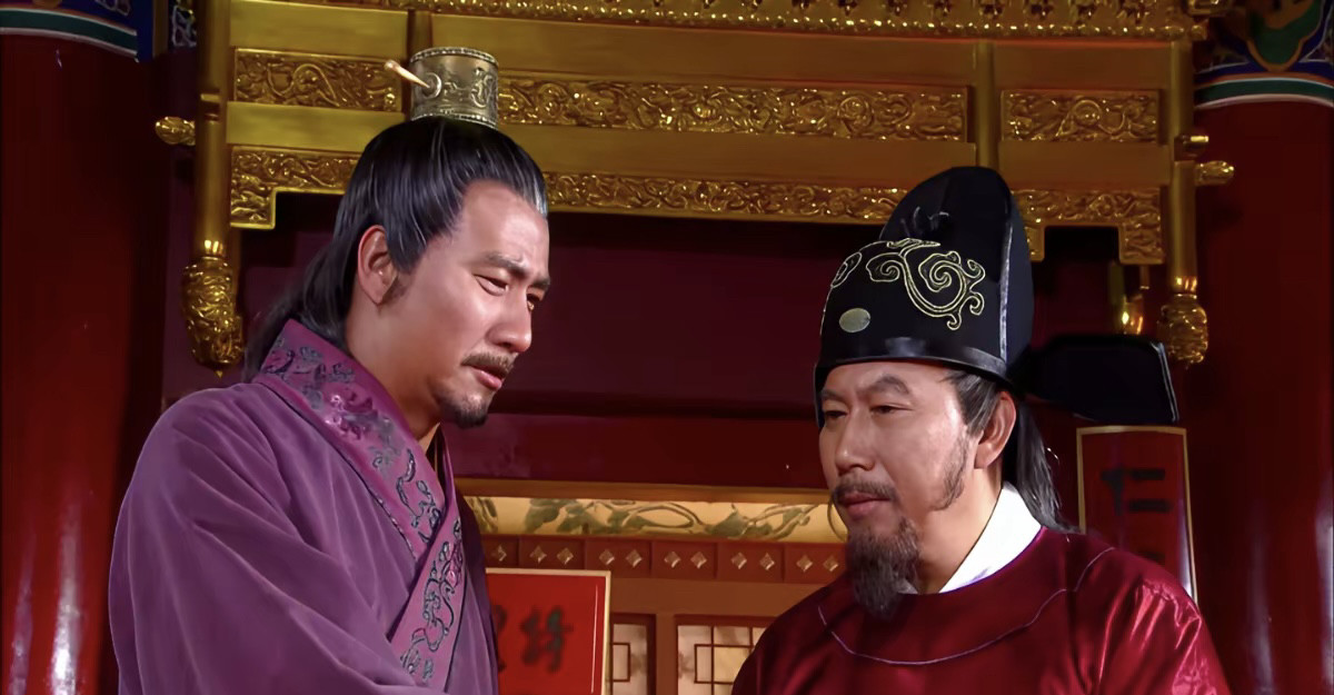 李善长都77岁了朱元璋还要杀他，因为他感觉李善长越来越像司马懿了。​77岁了身体还棒棒的，吃嘛嘛香，