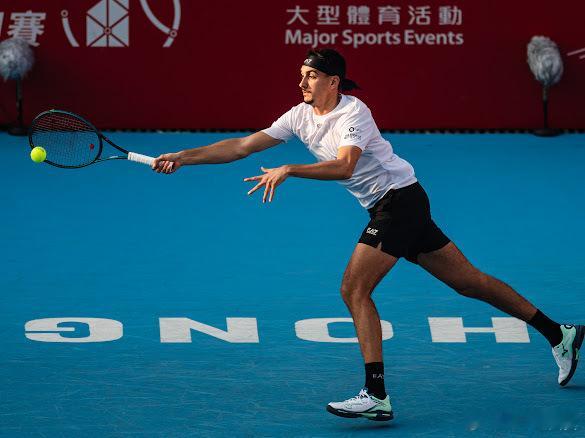 阵容更新🔊ATP250中银香港网球公开赛三位球员确认出战：索内戈、菲斯、A·