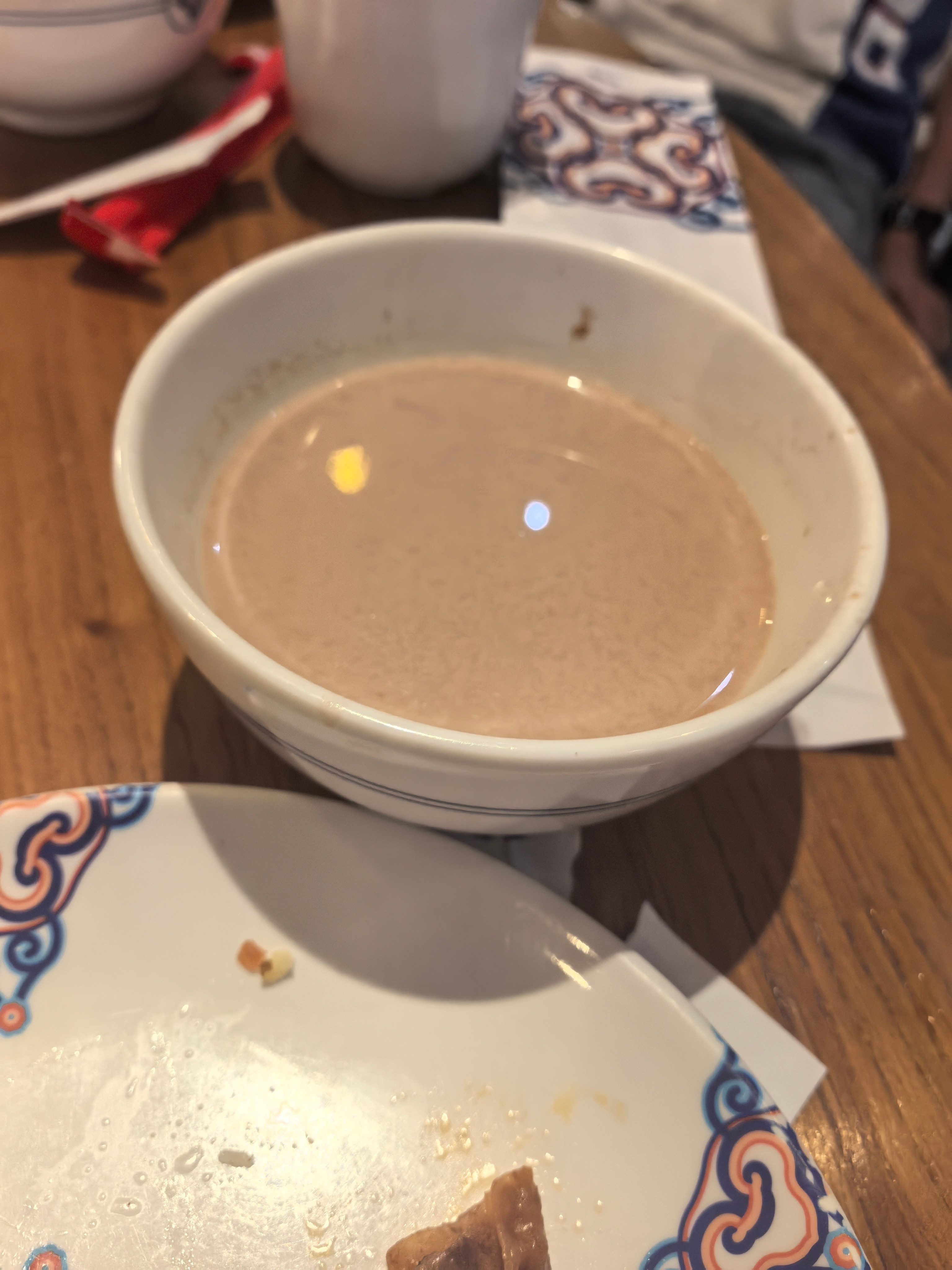 美食站，我来了，烤包子……黄牛肉……羊肚子……手把羊肉……咸奶茶