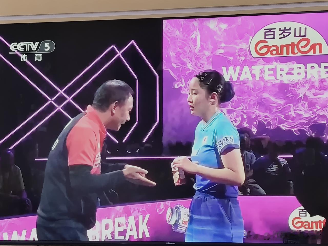 张本兄妹成功，背后三个原因，最后一个难做到。在WTT横滨站比赛中，张本兄妹夺