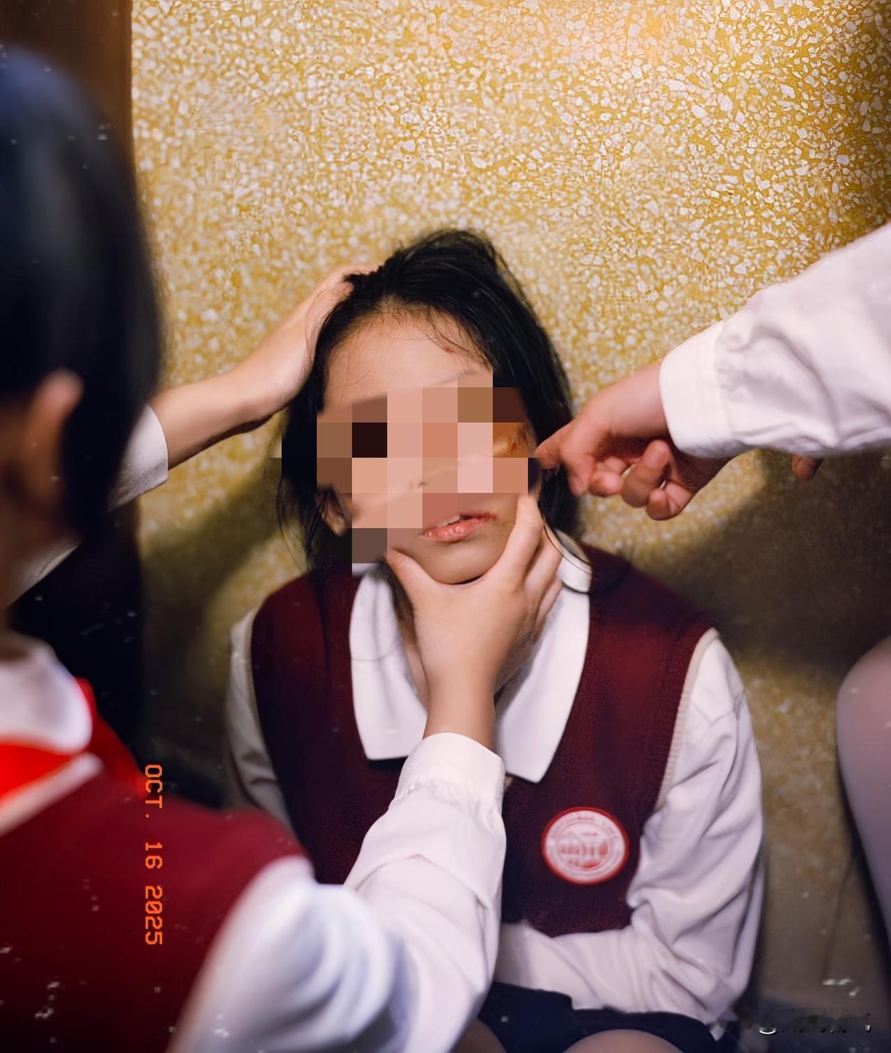 15岁少年捅杀同学26刀，是一场预谋三年的"自卑式报复"！深圳清塘中学的这场悲剧
