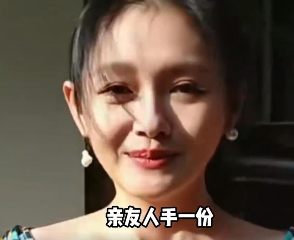 终于明白大s去世后这么久,具俊晔为何不愿离开回泡菜国的原因了!不是因为遗产没