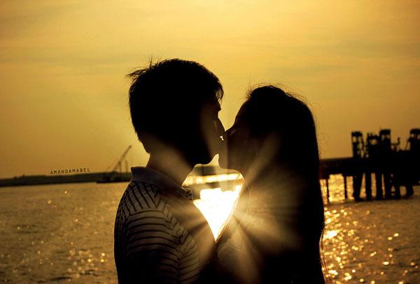 老婆背叛家庭，百万存款陷危机，竟引爆惊天秘密！李大爷今年已经六十有六了，家