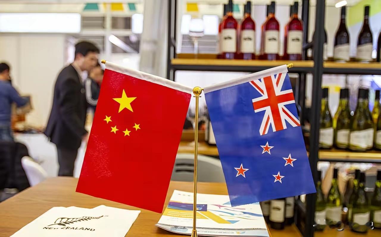 最后一次警告！新西兰P-8A抵近黄海东海，中方强硬反制，4月17日，中国外交部与