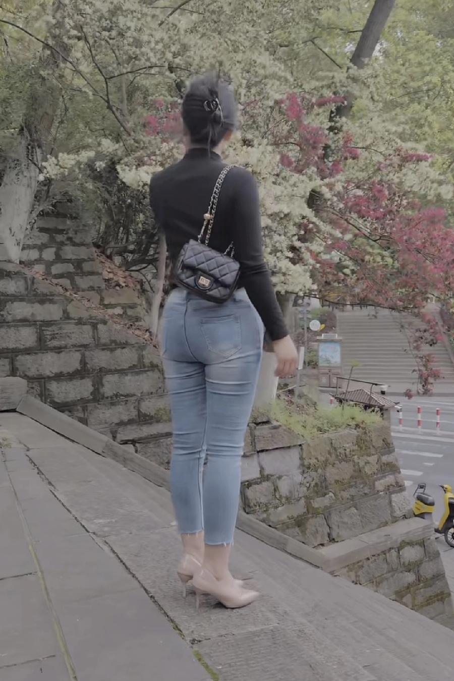 你说我这闺蜜的前夫是不是眼瞎？竟然说我闺蜜身材不好，找了一个个头150，体重只有