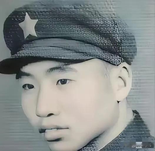 1984年，战士李陶雄中弹后抢救无效，壮烈牺牲。谁知，遗体送往后方安葬时，莫名从