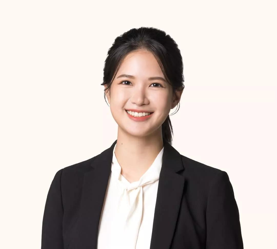 民进党台北议员林亮君重炮攻击民众党“立委”林忆君是“傅随组织”，喊话“罢免傅崐萁