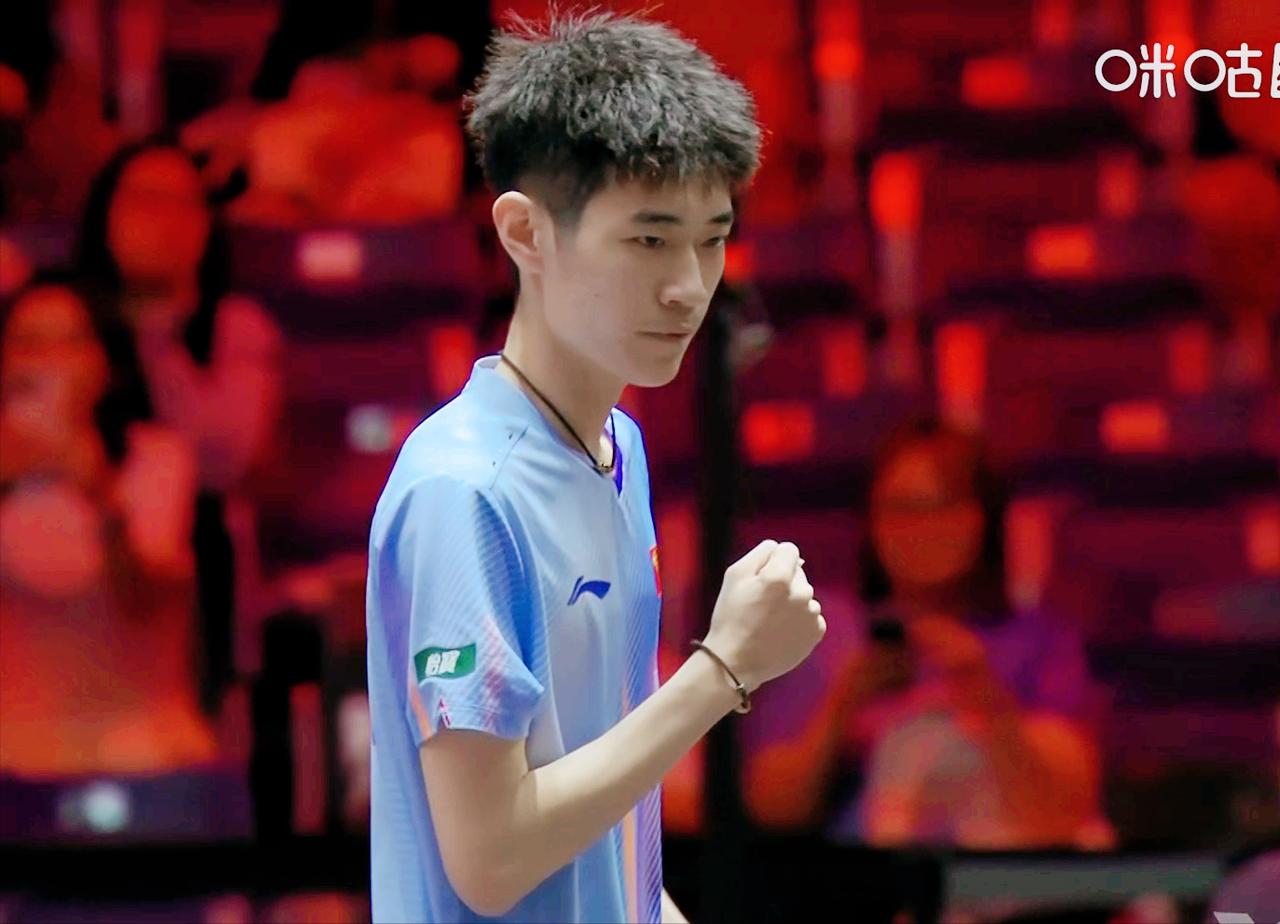 我去！陈俊松太牛了！就是不怕张本智和。开局张本智和3:1领先，陈俊松追到