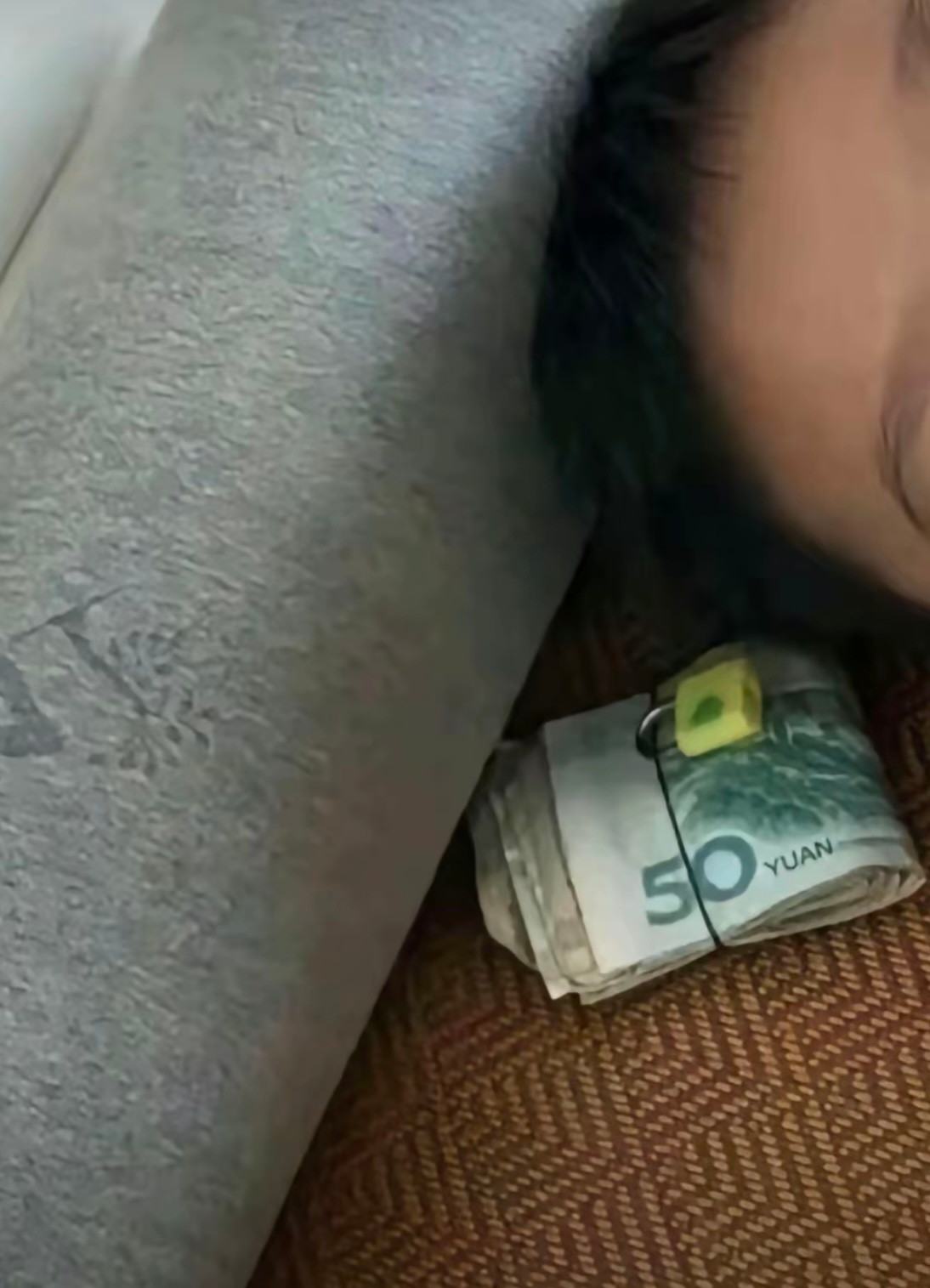 孩子长大后出了社会发现外面全是好人🤣👌
