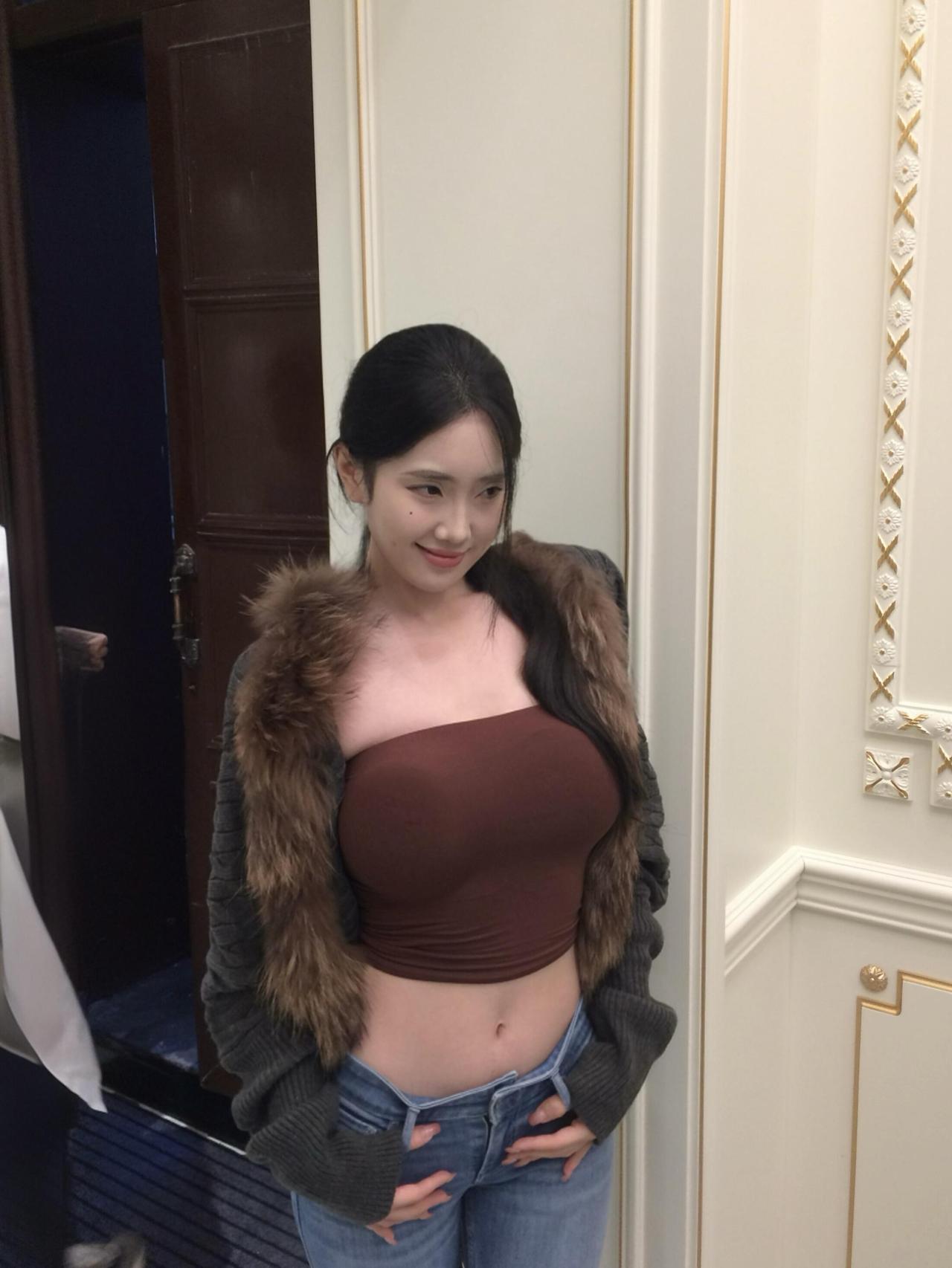 有句话说得好，十万水貂不如一尺小腰，夏天来了都知道[捂脸哭]