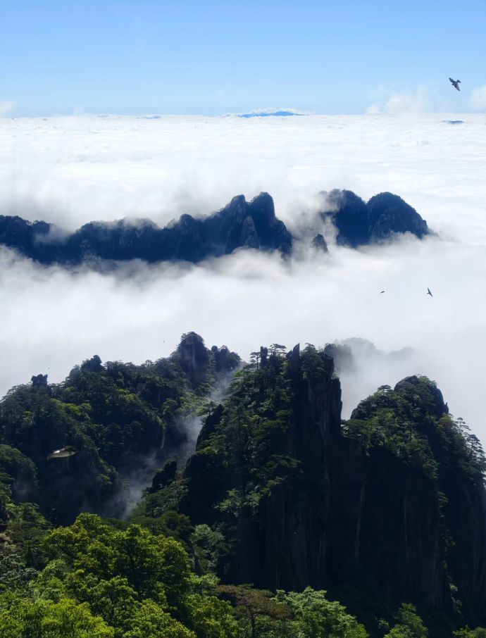 黄山云海，人间仙境。