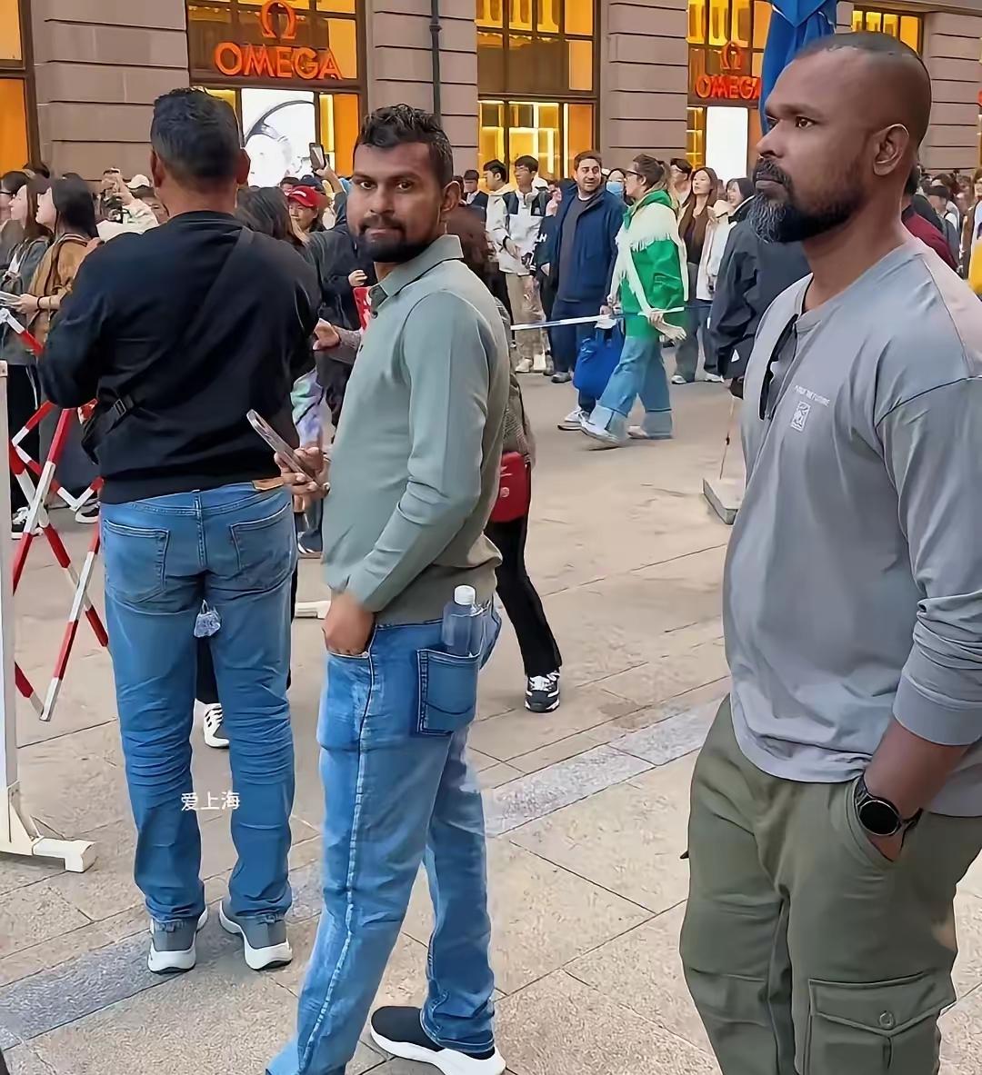 终于搞清楚了，为什么总说遇到外国人非法打工要举报？原来有这些门道。像没工作许
