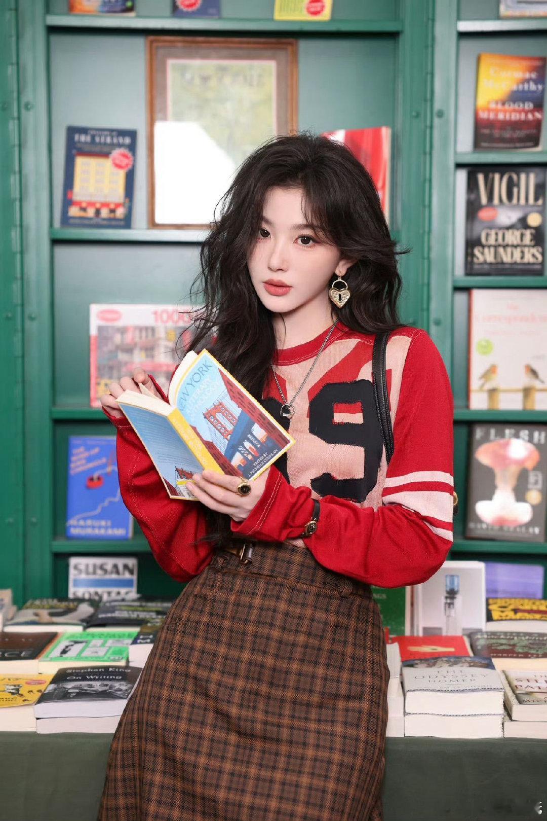 #孔雪儿#简直就是妈咪来的​