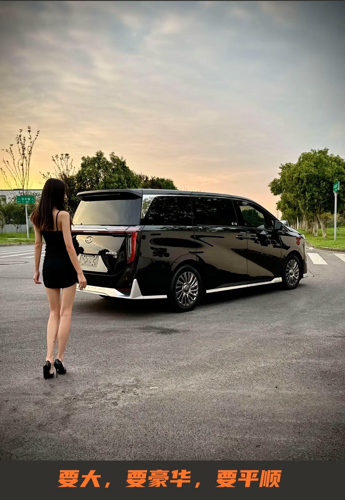 买MPV到底买什么，一定要大，要豪华，要平顺，传祺M8宗师绝对是佼佼者，而且现在