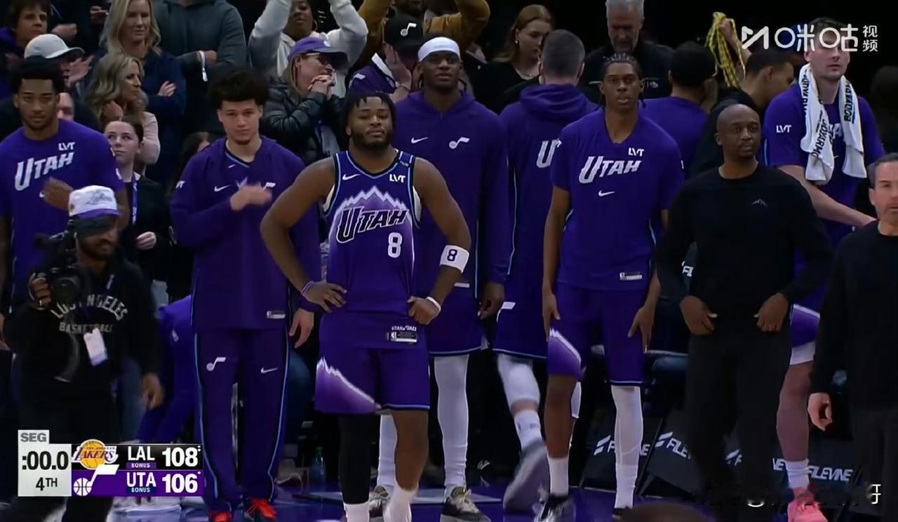 湖人升至西部第二！！！东契奇33+11+8，湖人客场险胜爵士迎4连胜！在刚刚