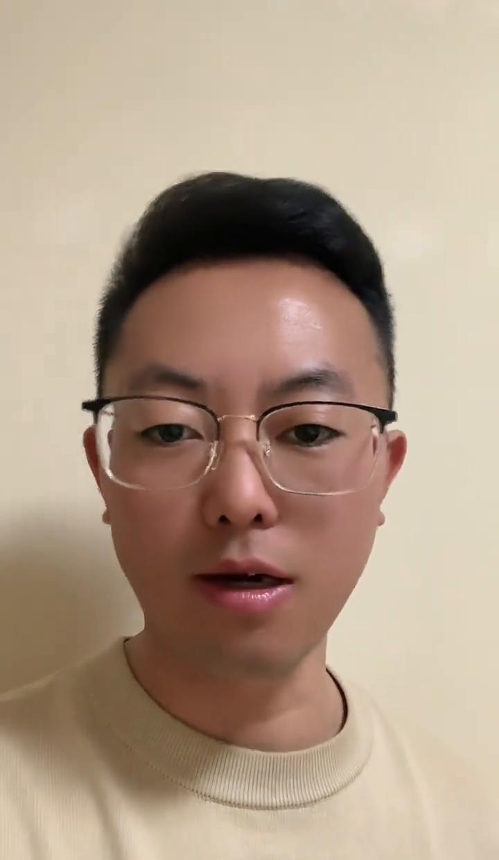 上次的拳头砸在胶带上，这次必须砸在骨头上。王赛摔毛巾时盯着马嘉文缠手的眼神，比