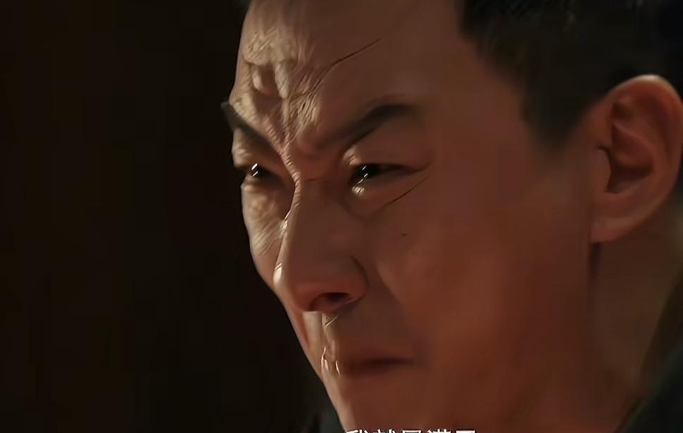 《以法之名》谢鸿飞之变脸：上岸前：我一定要做个好官。上岸后：这金条看着一般。