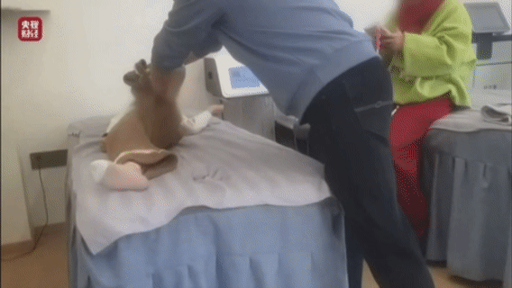 今天晚上315看到目前为止，让我一愣一愣的，就是这个[捂脸哭]这种物理增高的方