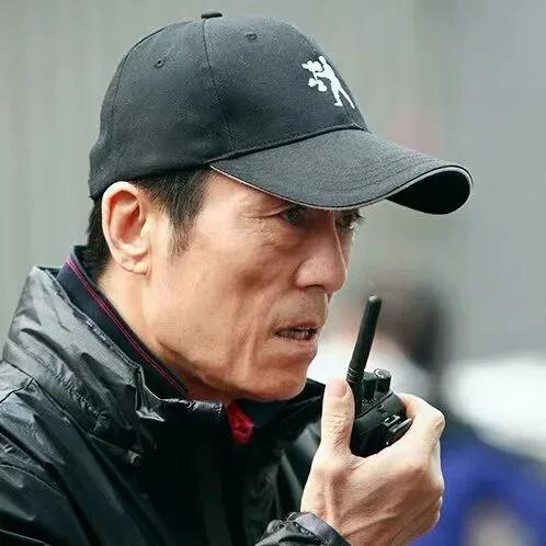 8月10日，对于76岁的导演张艺谋来说，是悲痛的一天。他的老朋友秦焰走了。当