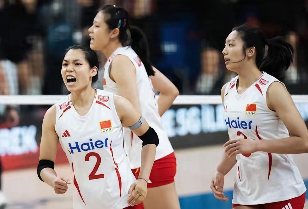 中德女排苦战五局完成逆转，紫黄极端球迷冷嘲言行唱衰中国女排需反思6月17日，
