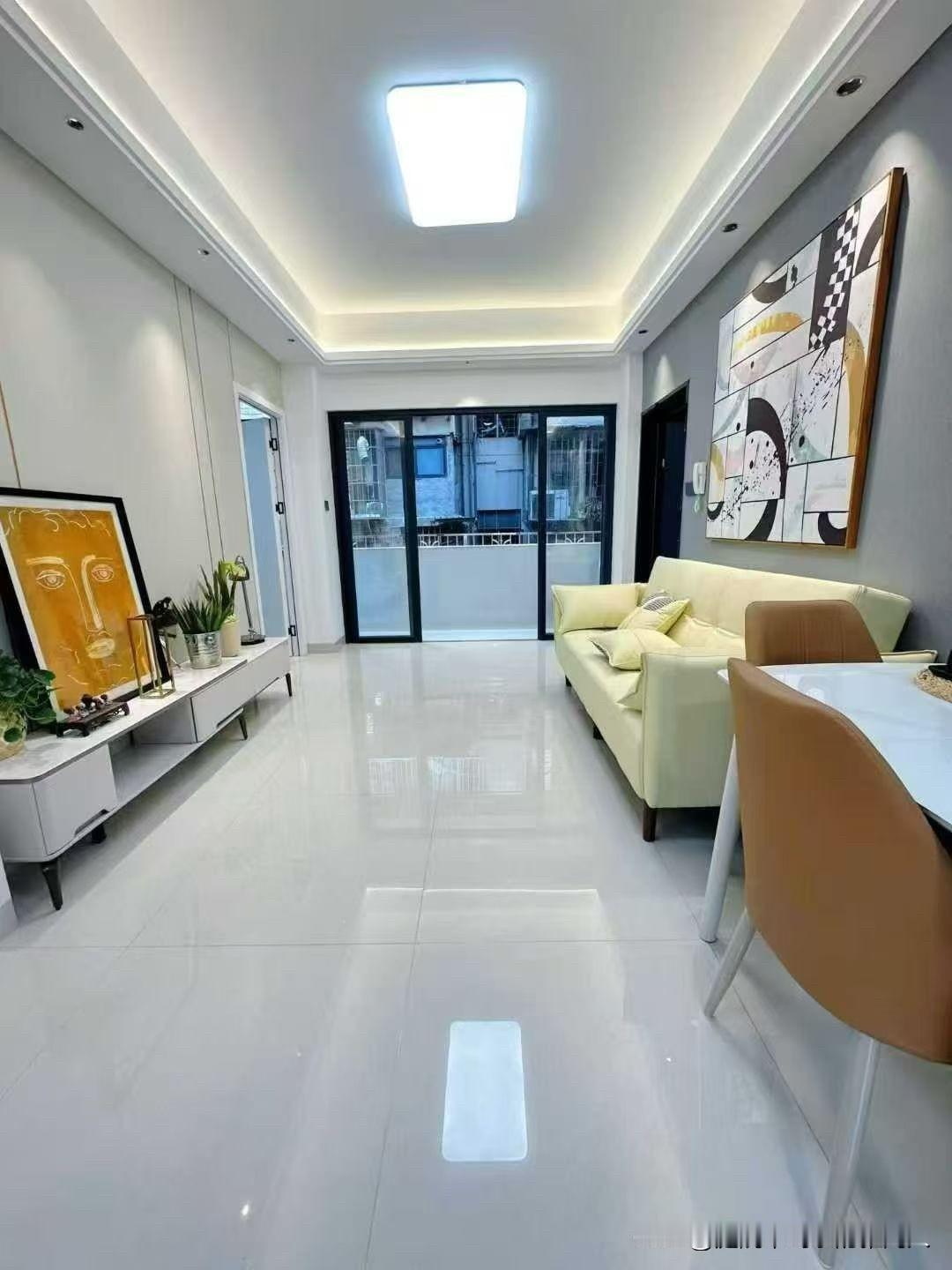 奉劝各位：手里的房本，千万别提前过户给子女！这不是教你防着孩子，是无数老人摔过