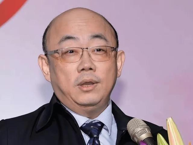 矢板明夫不满郭正亮骂他是汉奸，通过媒体放话要告郭正亮诽谤，没想到郭正亮在中天新闻