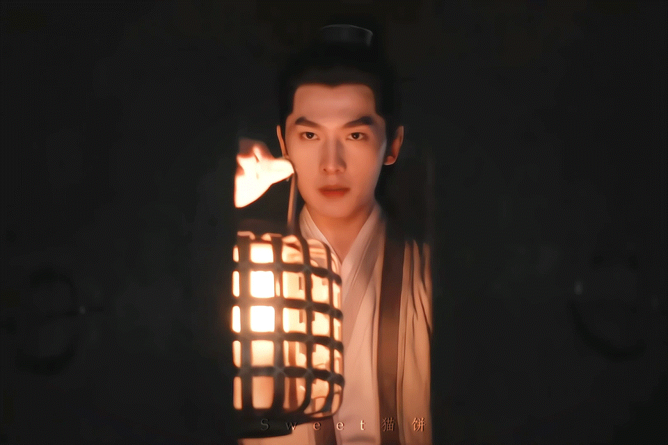 从修仙世界到温柔治愈，再到正气凛然，杨洋的角色池太绝了！十年间角色塑造始终在线，