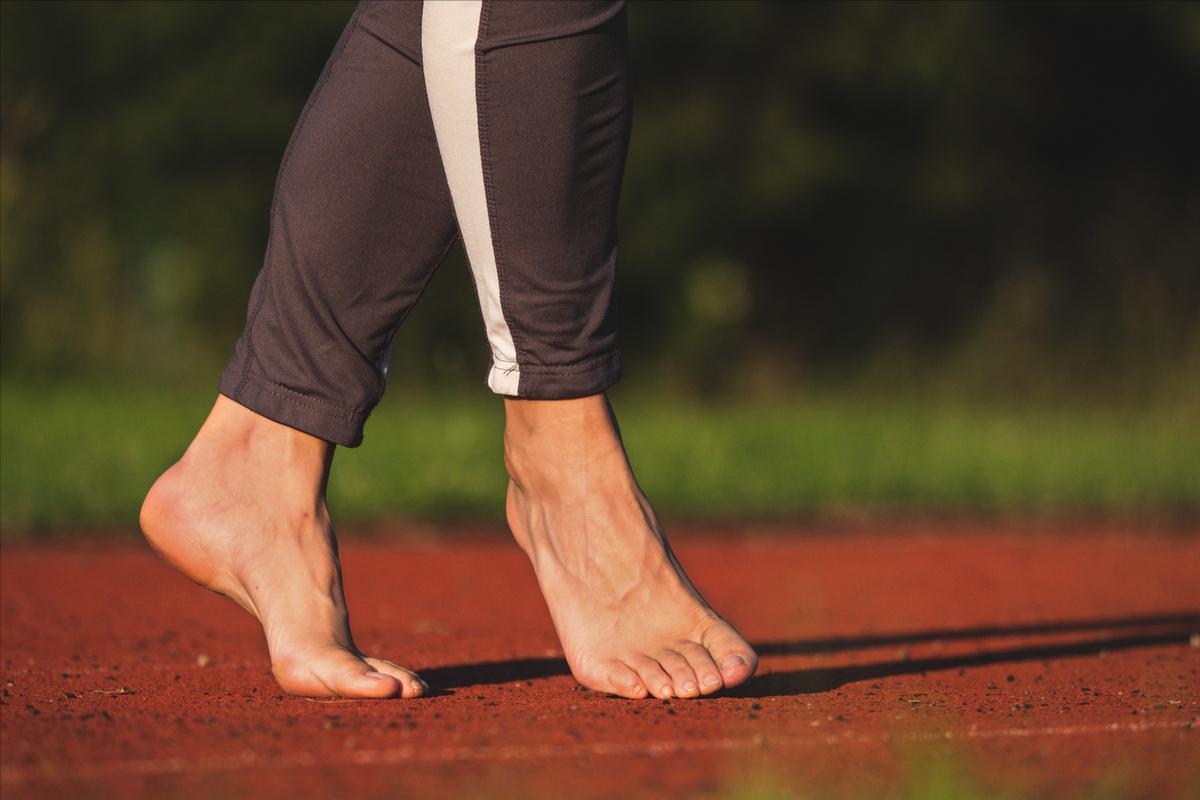 59岁阿姨，每天坚持踮脚，6个月后，她的身体发生了什么变化？2025年重阳节刚