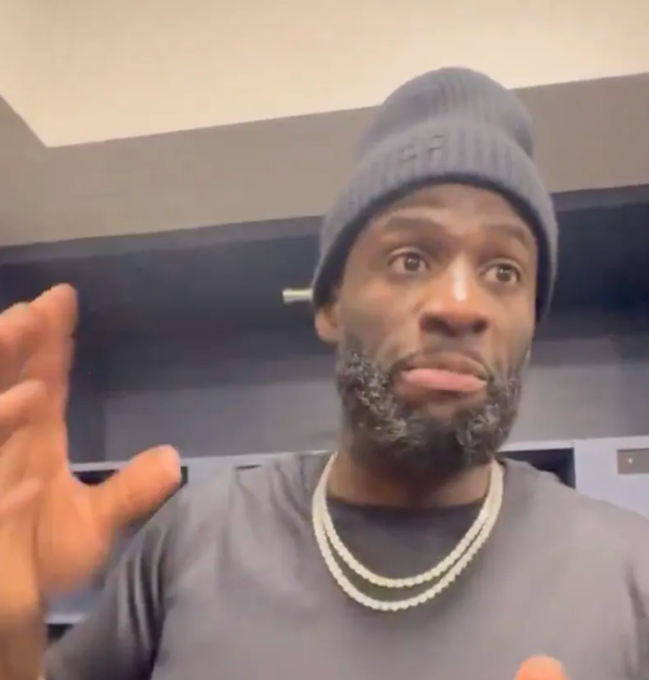 昨日NBA常规赛，勇士120-107击败篮网。赛后勇士球员德雷蒙德-格林接受了