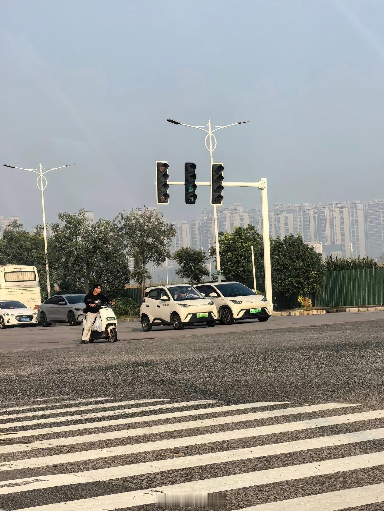 不将镜头拉近傻傻分不清楚缘分……当真妙不可言[捂脸哭]​​​