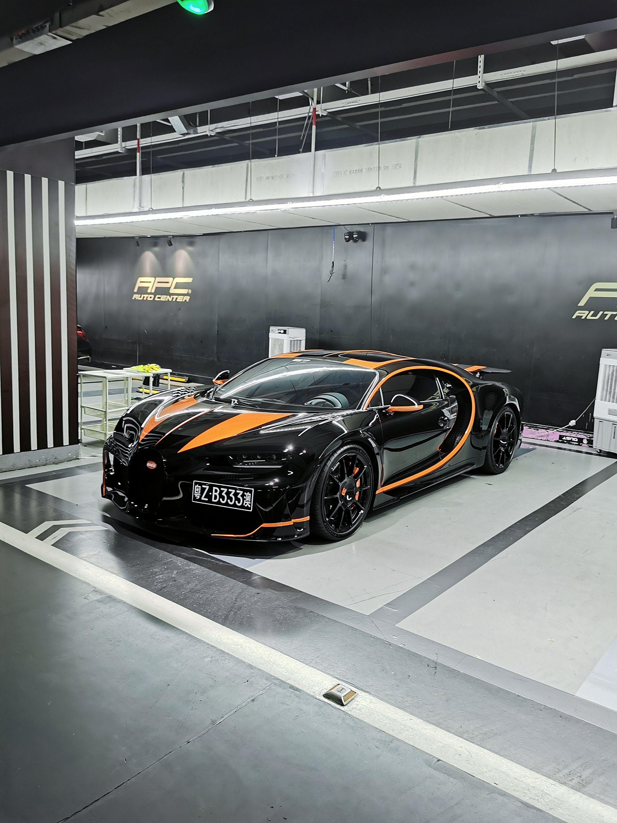 VIP偶遇布加迪 Chiron Super Sport