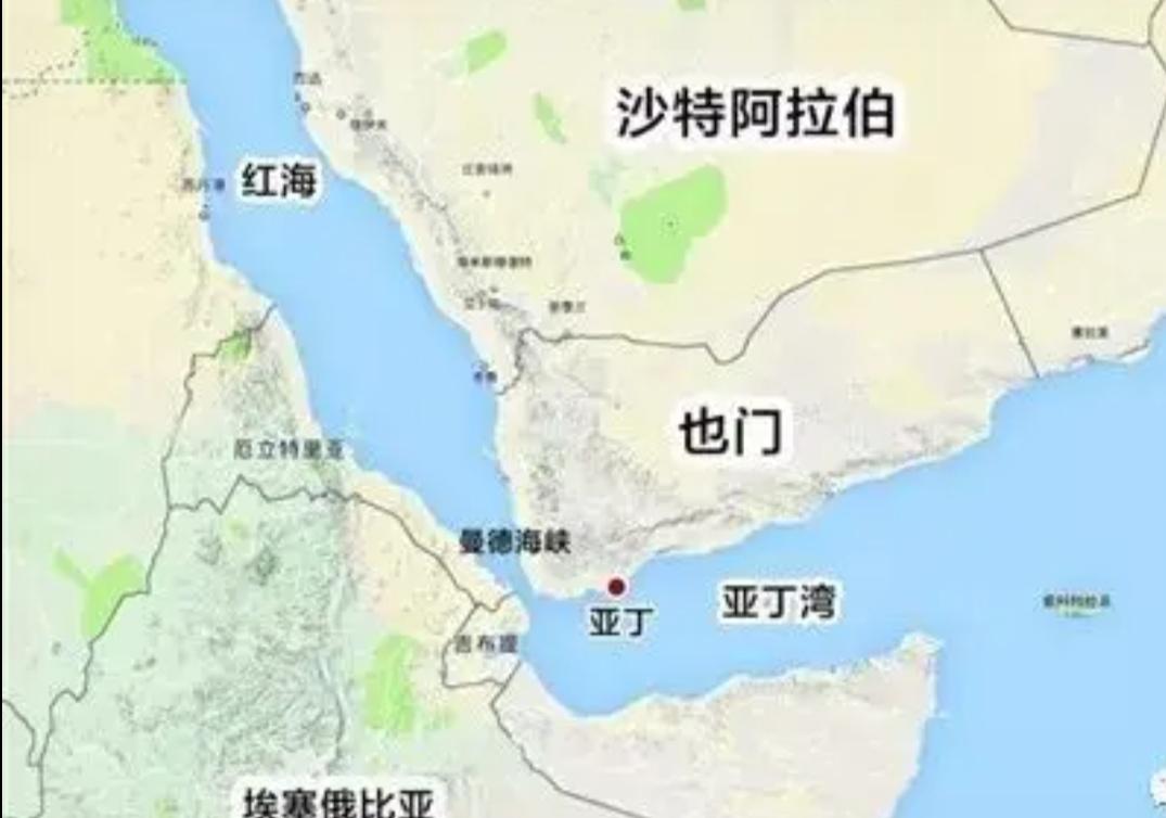 “福特”号不紧不慢地穿越红海，正在接近曼德海峡，而胡塞武装的静默却一反常态。那种