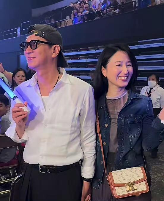 保养这一块，香港明星像开了外挂​​​
