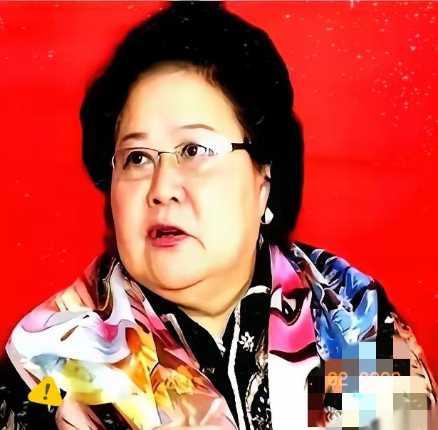 刷到个热搜，给我看愣了。一个76岁的老艺术家，对着镜头云淡风轻地说，自己三十多