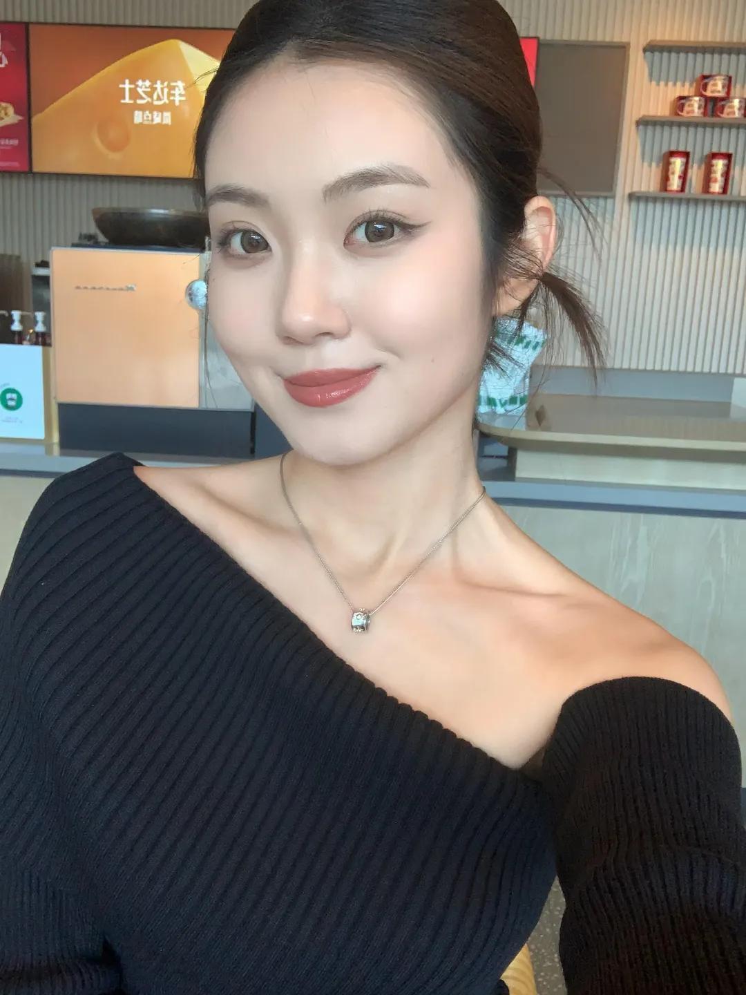 元气满满的一天从微笑开始