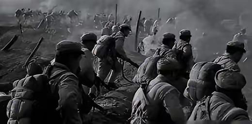 1949年4月24日清晨，解放军攻入太原内城，王靖国调来十几辆坦克，准备做最后一