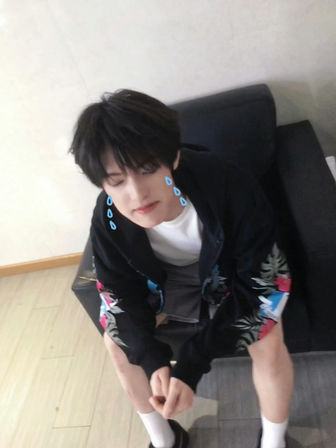 张泽禹小狗的人塑关于张泽禹是小狗这件事，证据确凿，无需多言～