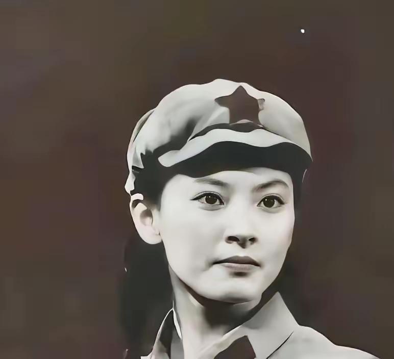 临终前，她用最后力气在窑壁刻下遗言：“我儿鲜炳文，在九军当勤务兵”，并留下给儿子