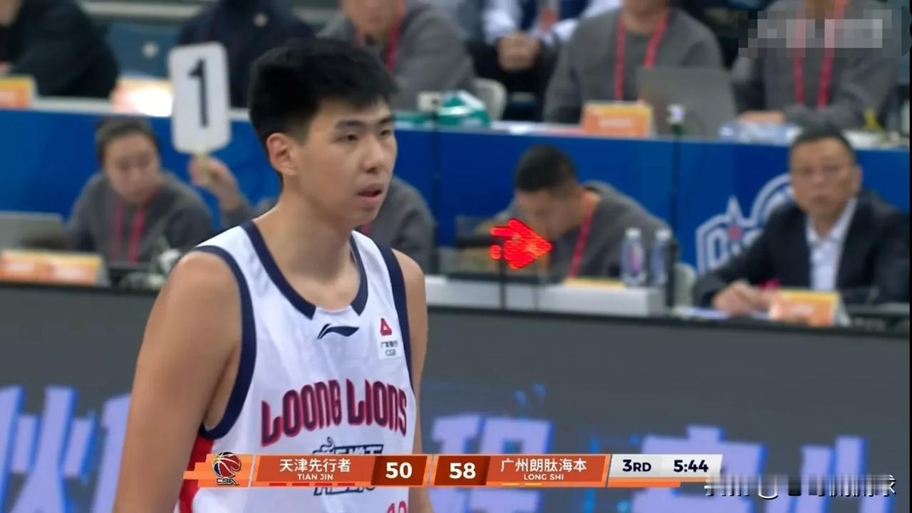 广州朗肽海本新星徐昕真是太有出息了！在今天广州朗肽海本客场以108:106险胜天