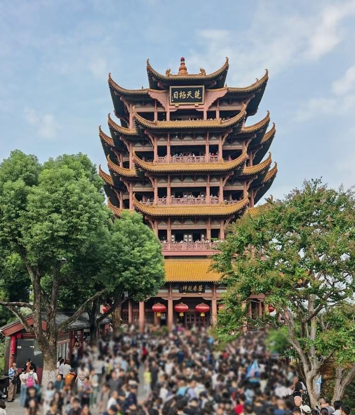国庆假期，来武汉旅游，劝你千万别来这三个地方:汉口江汉路，汉口黎黄陂路，武昌黄鹤