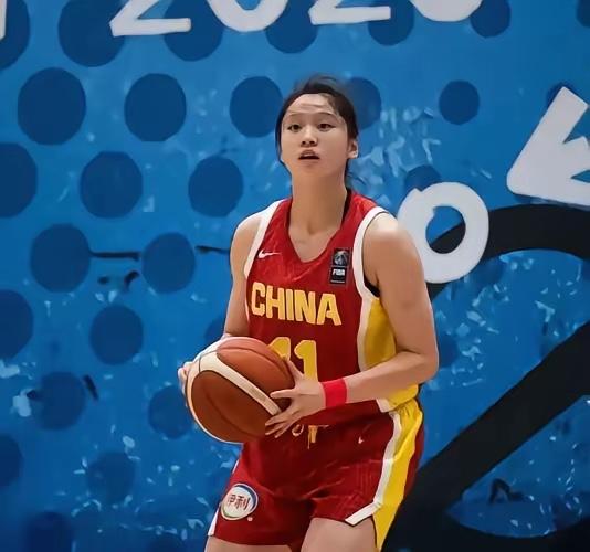 关于女篮有两个令人困惑的问题：1、中国女篮为什么出不了像日本女篮田中心、竹内美也