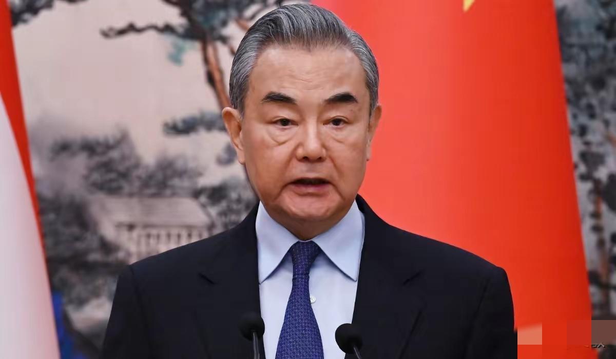 不等了，英国主动找中国北京时间3月19日，英国一通电话打到了中国，希望能够和中