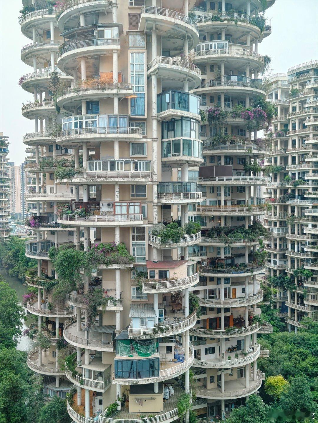 一张图证明我来过这里这个房子很有意思，感觉住着会很棒成都·成都双流国际机场