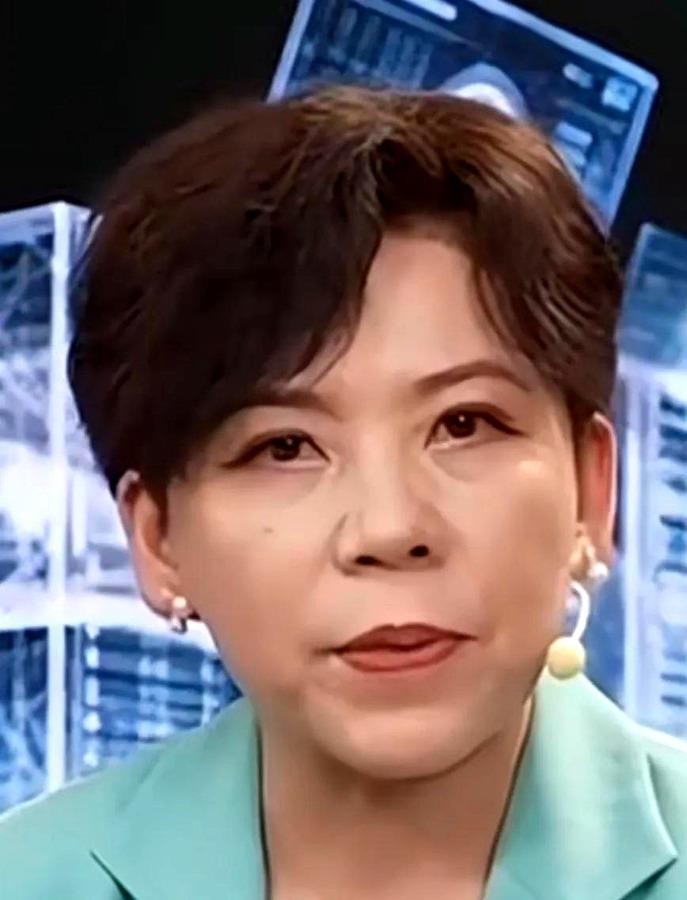 都说国乒最大的对手是张本智和？邓亚萍偏不这么看。她点了另一个名字：松岛辉空。世界排名一度冲到第三，把